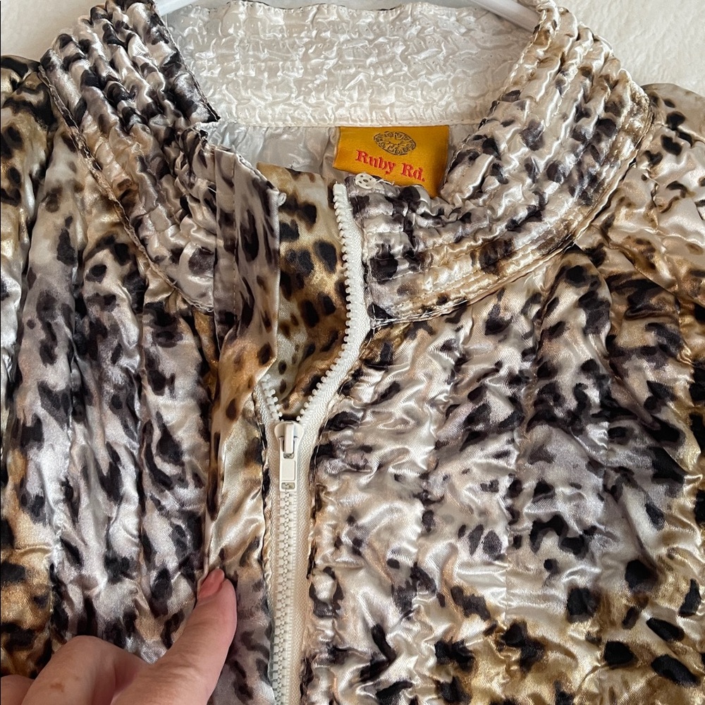 Ruby Rd Leopard Print Crinkle Quilted Jacket Y2k … - image 4